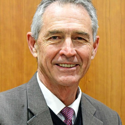 Dr. Nicholas Crisp