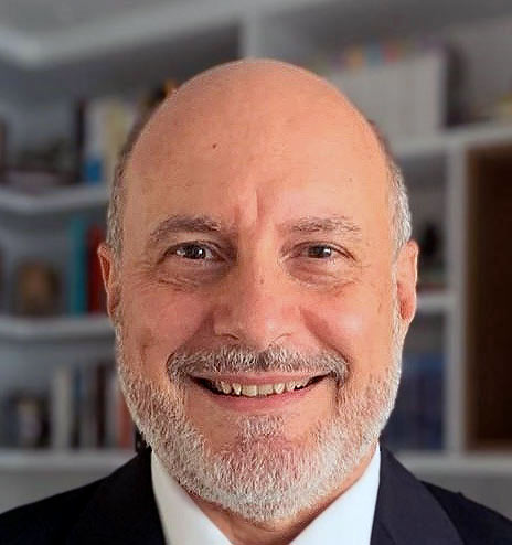 Prof. Luis Eugenio De Souza
